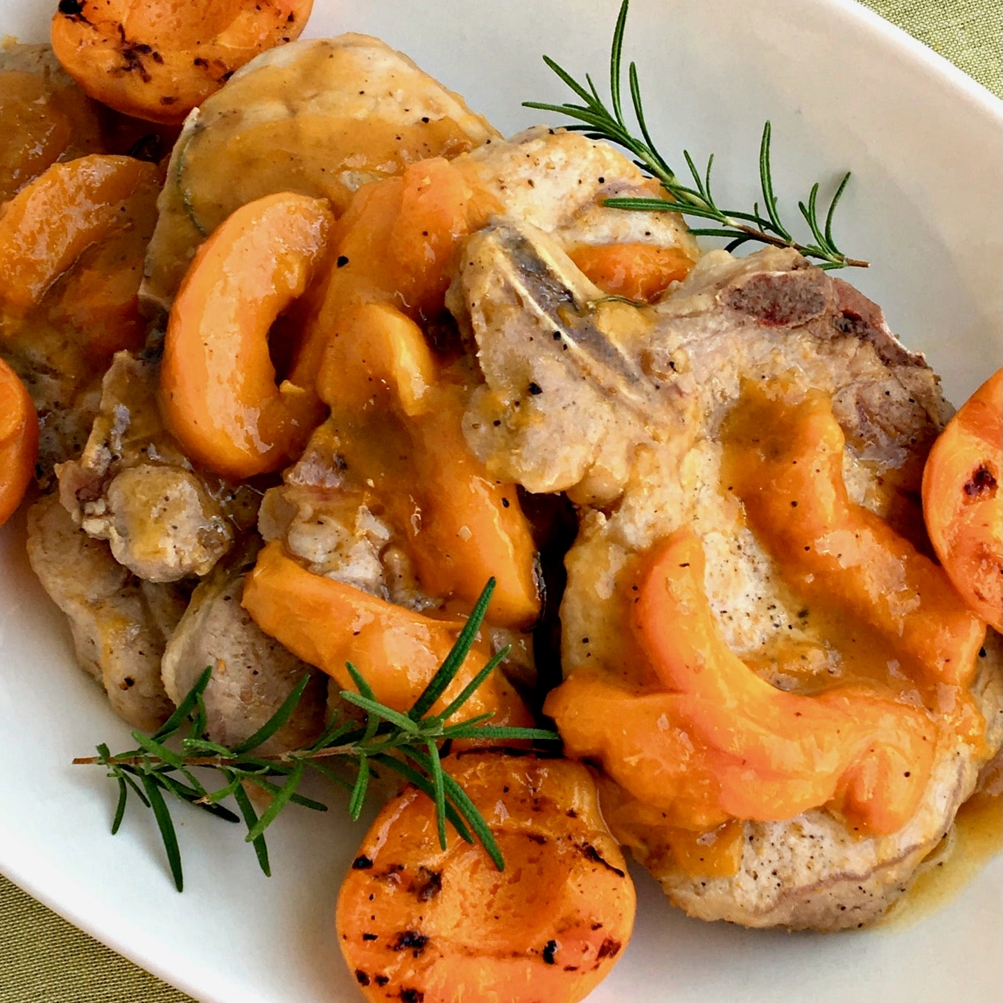 Single-Skillet Rosemary Apricot Pork Chops